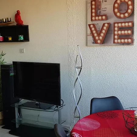 Port Venus Village Naturiste Apartment